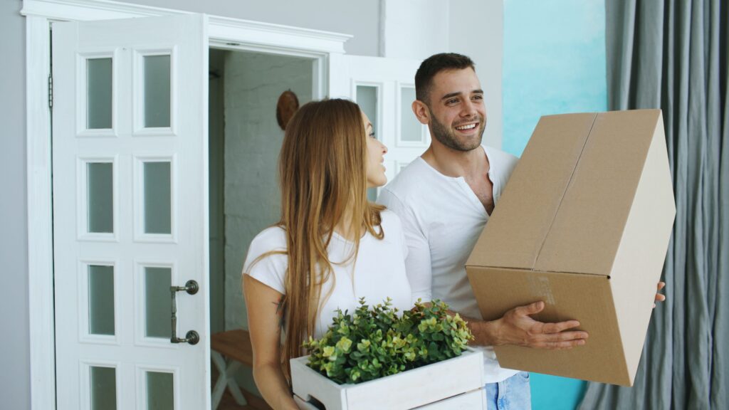 Do You Have to Live With Your Spouse the Whole Time for the 3-Year Rule? 1 Couple that applied for n-400 marriage based citizenship / pareja que aplicó al n-400 ciudadania por matrimonio